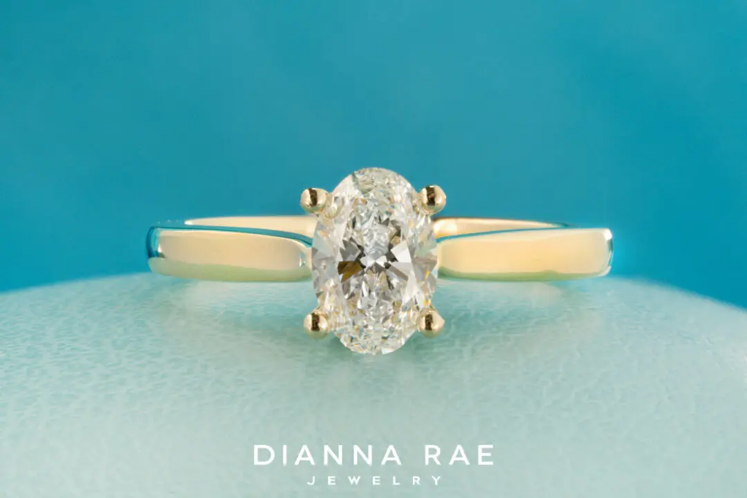 RAE SOLITAIRE RING main image 1