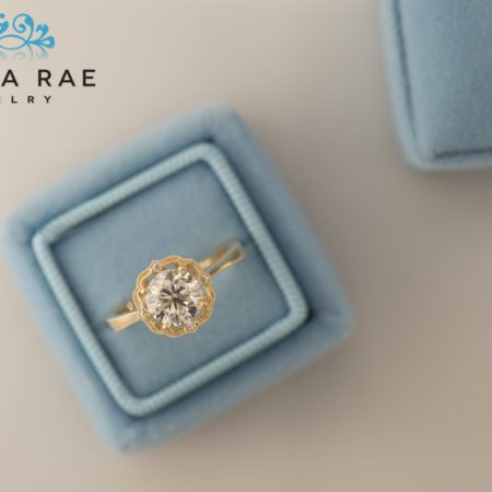 001-100-00134_DRJ_DRJ3022_Daisy_Yellow-Gold-Diamond-Engagement-Ring-with-Milgrain-Detail_01-1