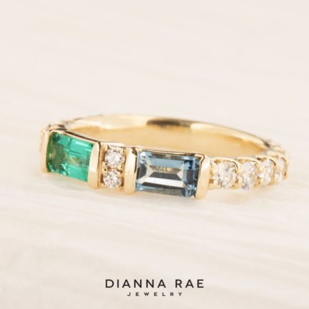 001-16581-001_2-Stone-Mothers-Ring_03-scaled-1