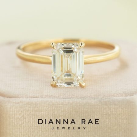 001-22693-001_Emerald-Cut-Solitaire_01-1-1-scaled