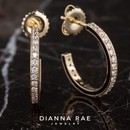 152-00003_EAR-112_YG-Black-Enamel-Hoops_02-scaled-2-1