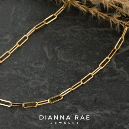 430-00394_Small-Paperclip-Gold-Chain-Necklace_01-scaled-1