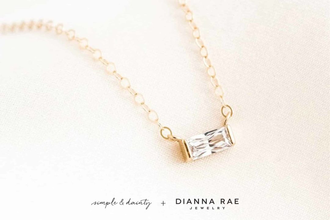 830-00005_Dainty-Baguette-Necklace_01-scaled-1