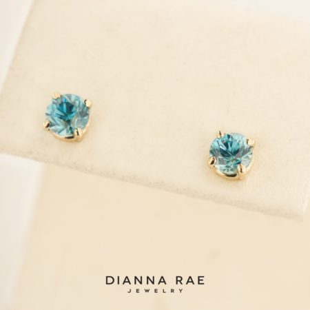 POC-Blue-210-00508_5mm-Blue-Zircon-YG_01-1-1-scaled