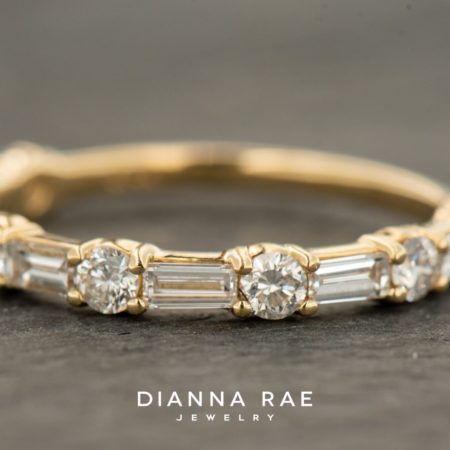 STU-123621_110-0023_YG-Baguette-Round-Wedding-Band_01-1-1-scaled