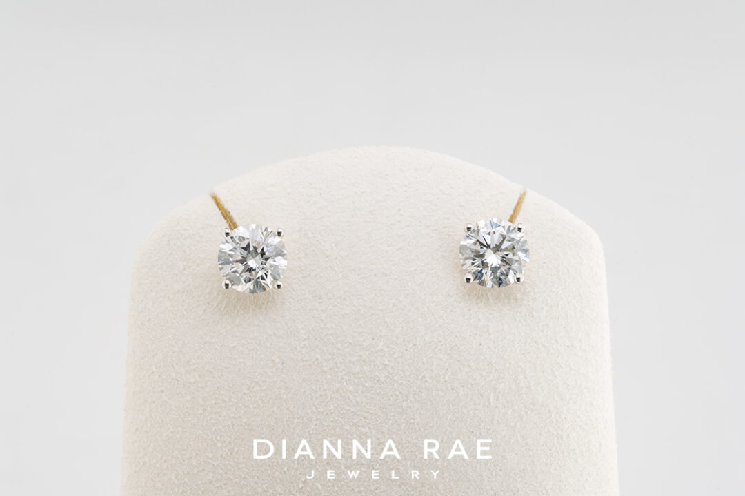 2.33Ct White Gold Diamond Studs