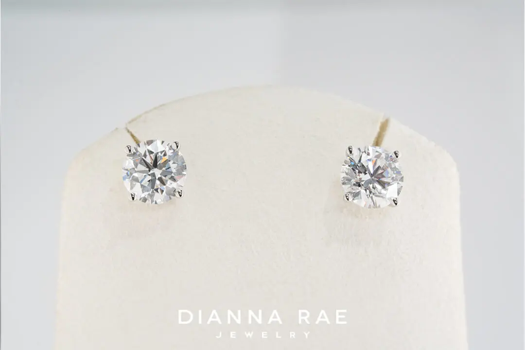 3.05Ct White Gold Diamond Studs