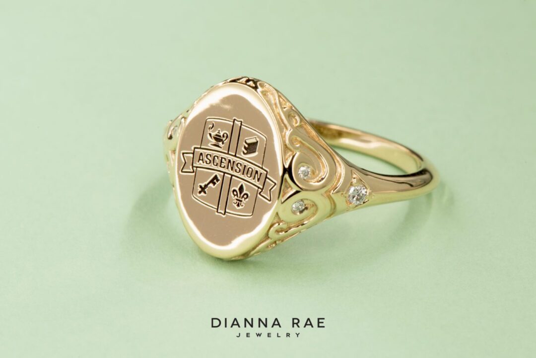 Women's Yellow Gold Signet Class Ring - Image 3