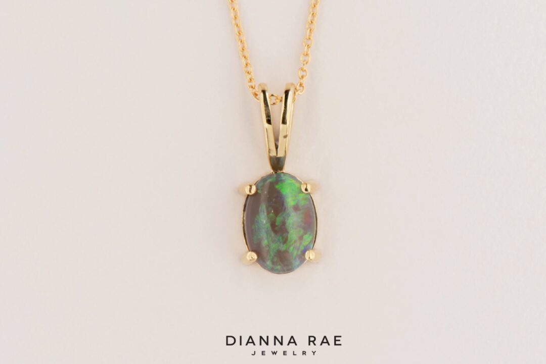Yellow Gold Oval Opal Pednant