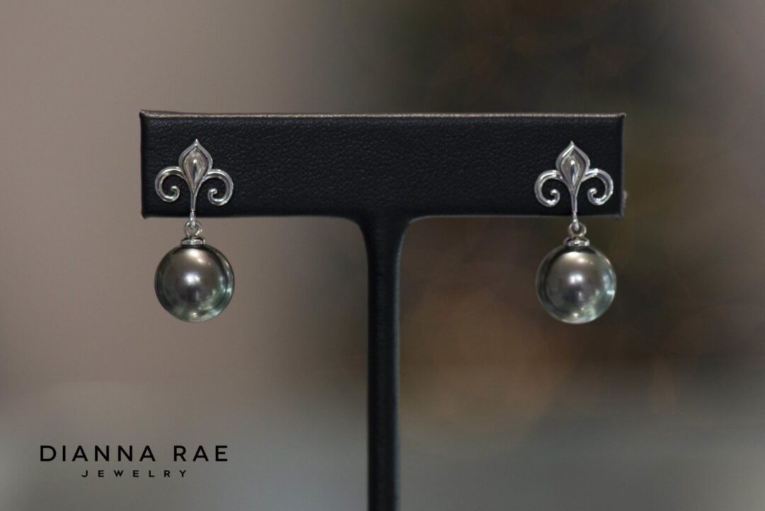 White Gold Fleur de Lis Tahitian Pearl Earrings