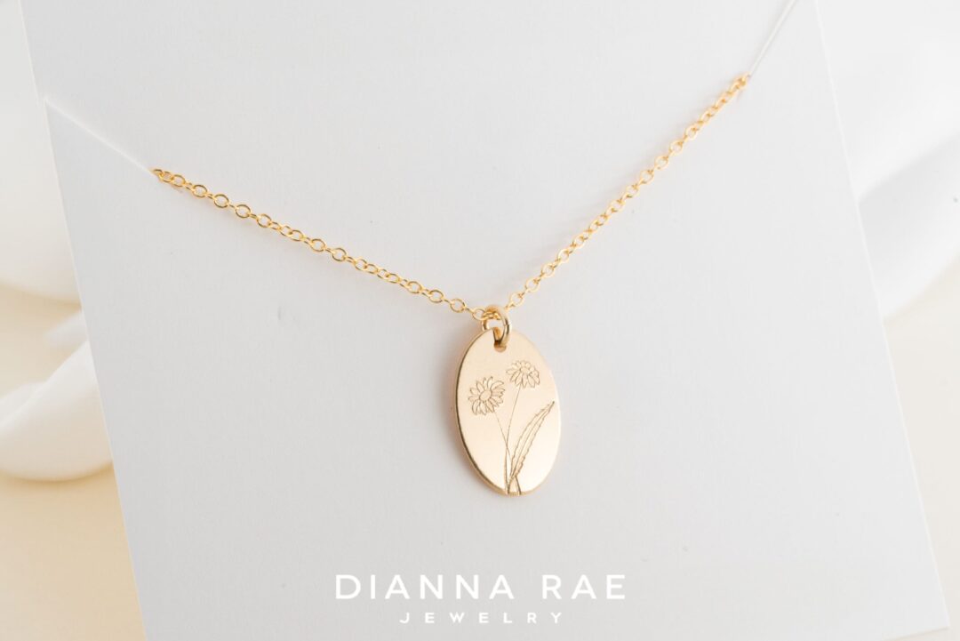 Daisy Birth Flower Necklace