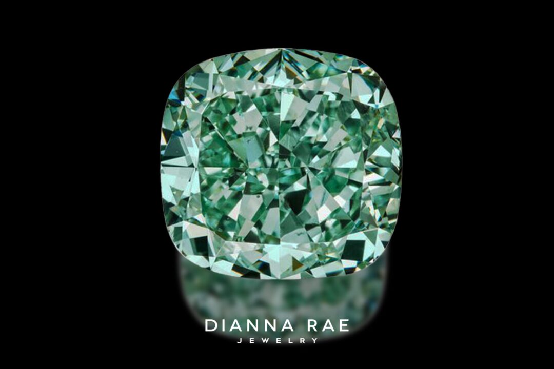 Forest Nebula - Natural Fancy Vivid Green Diamond - Image 2