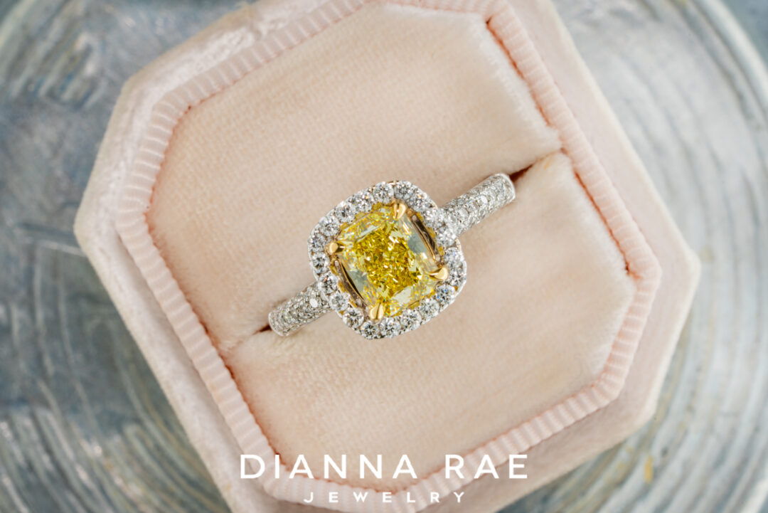 18K White Gold & Yellow Diamond Ring - Image 2