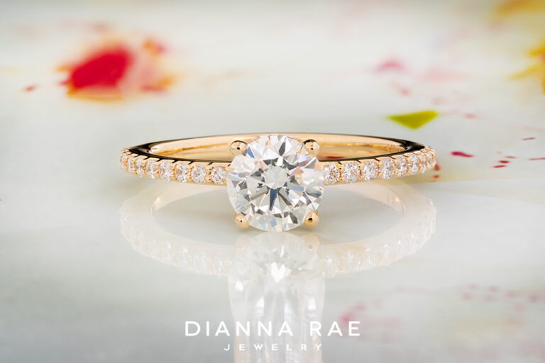 Round Diamond Engagement Ring