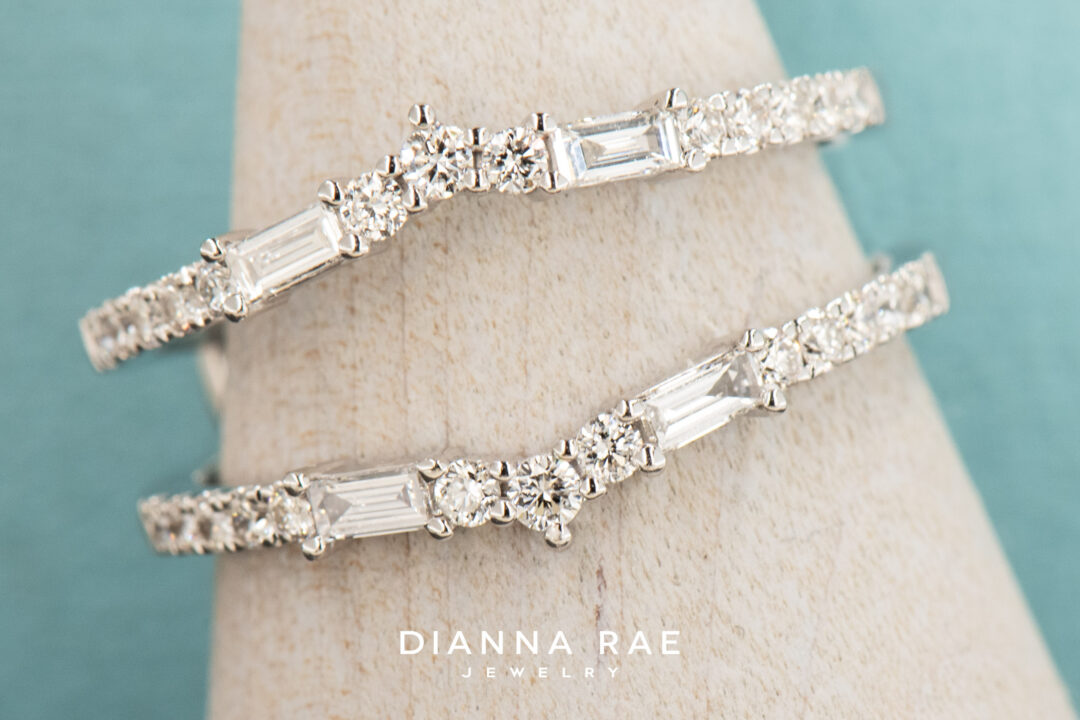 14k White Gold round and baguette diamond ring guard - Image 4