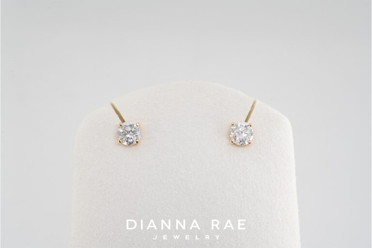 1.00 Carat Natural Diamond Studs Yellow Gold