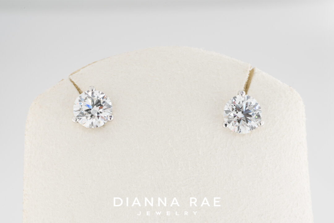 2.00Ct White Gold Diamond Studs