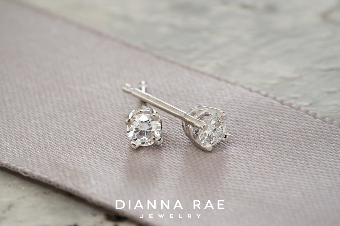 0.20Ct Lab-Grown Diamond Stud Earrings
