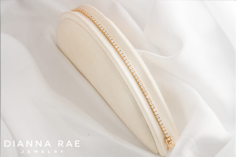 3.84 Carat Yellow Gold Natural Diamond Tennis Bracelet