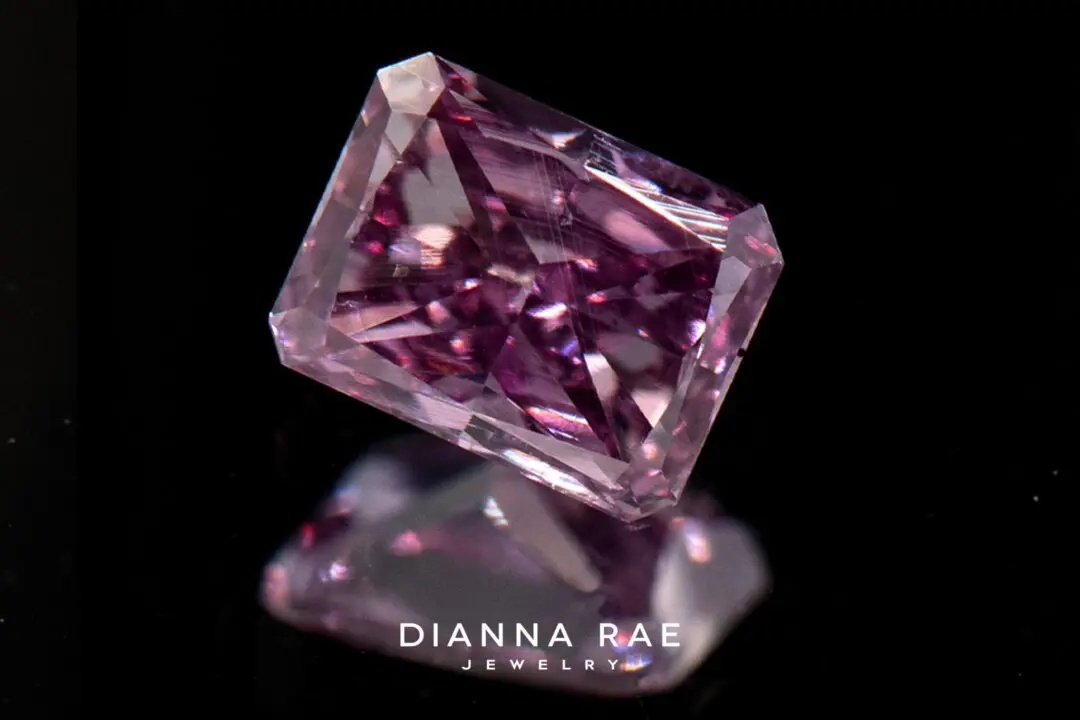 Rising Mars - Natural Purple Pink Radiant Cut Diamond