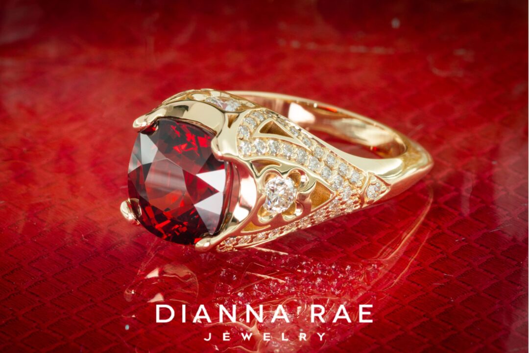 Garnet and Diamond Ring - Image 3