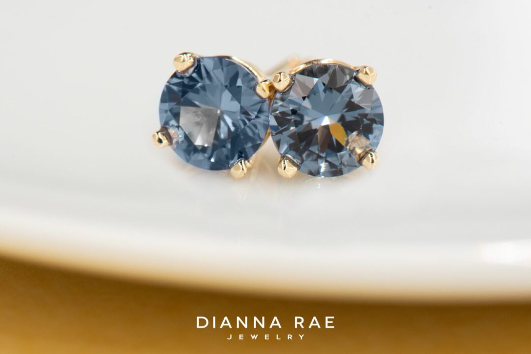 Support for Ukraine - Earring Raffle - Image 3