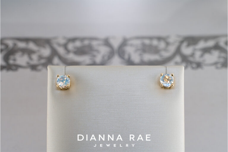 DIS Moonstone Studs
