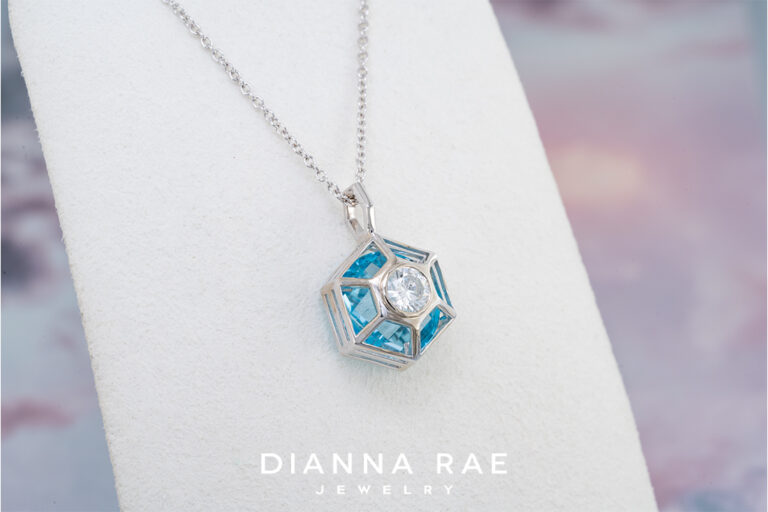 Window On The World Pendant - White Gold - Small