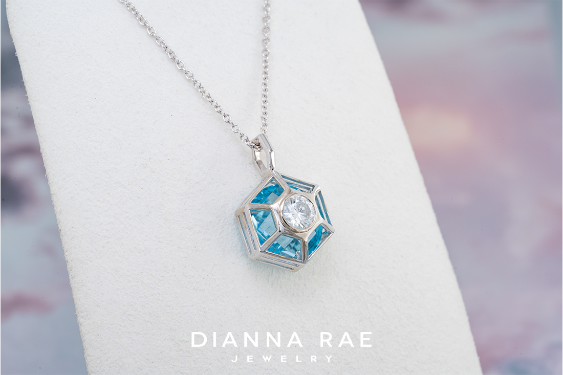 Window On The World Pendant - White Gold - Small