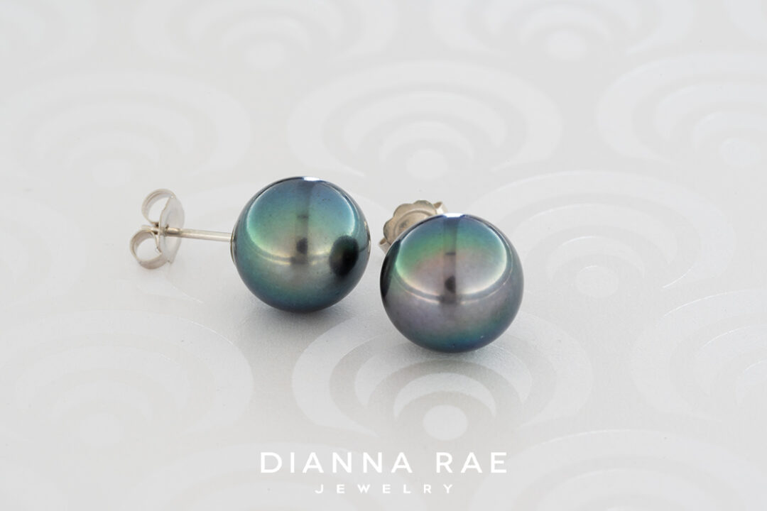 14K White Gold 10mm Tahitian Pearl Studs