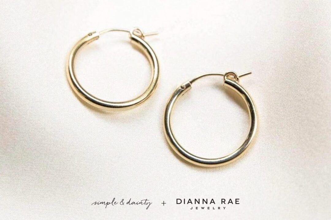 Everyday Medium Hoop Earrings - Image 3