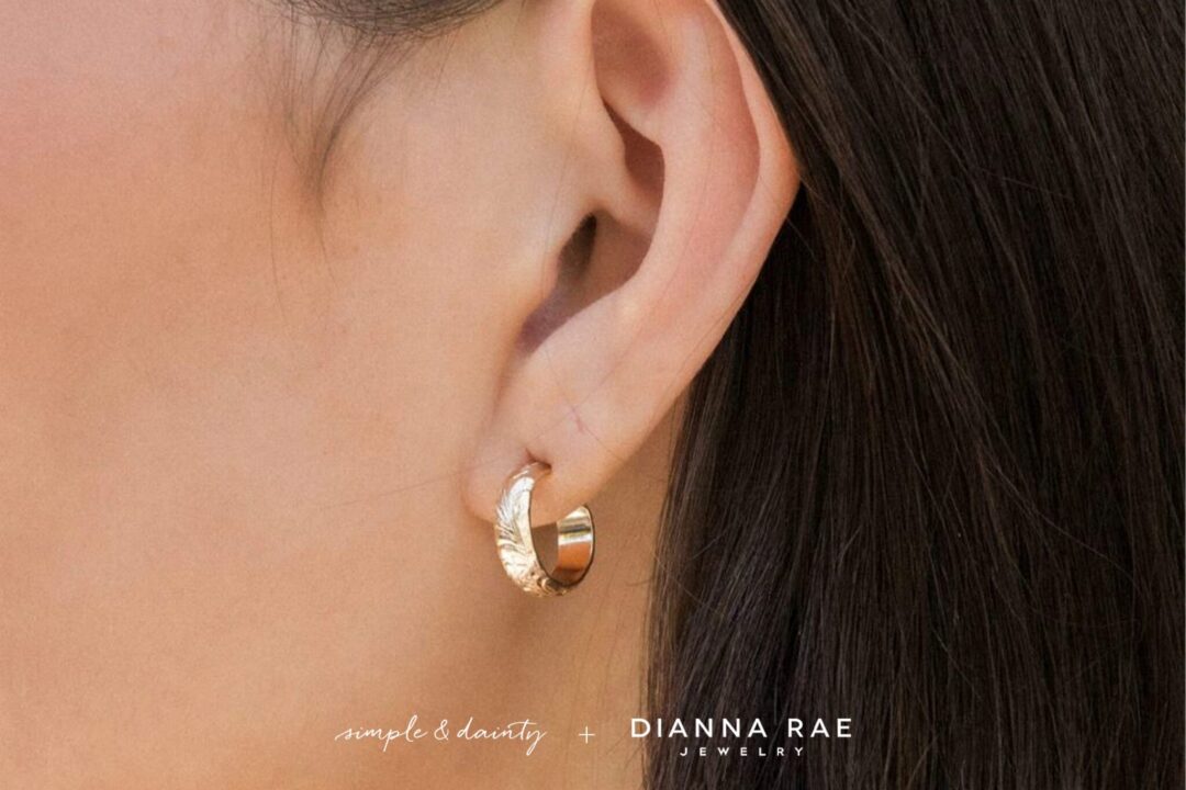 Thick Flower Hoops - YG - Image 4