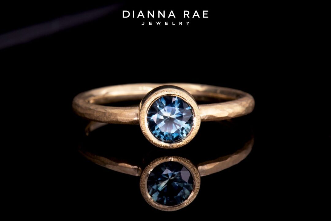 Yellow Gold Hammered Bezel-Set Fashion Ring - Image 3