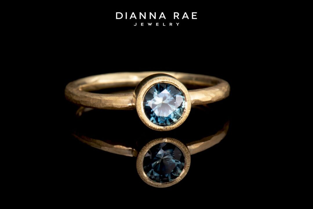 Yellow Gold Hammered Bezel-Set Fashion Ring - Image 2