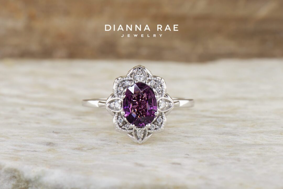 Vintage Grape Garnet Ring with Floral Design - Image 2