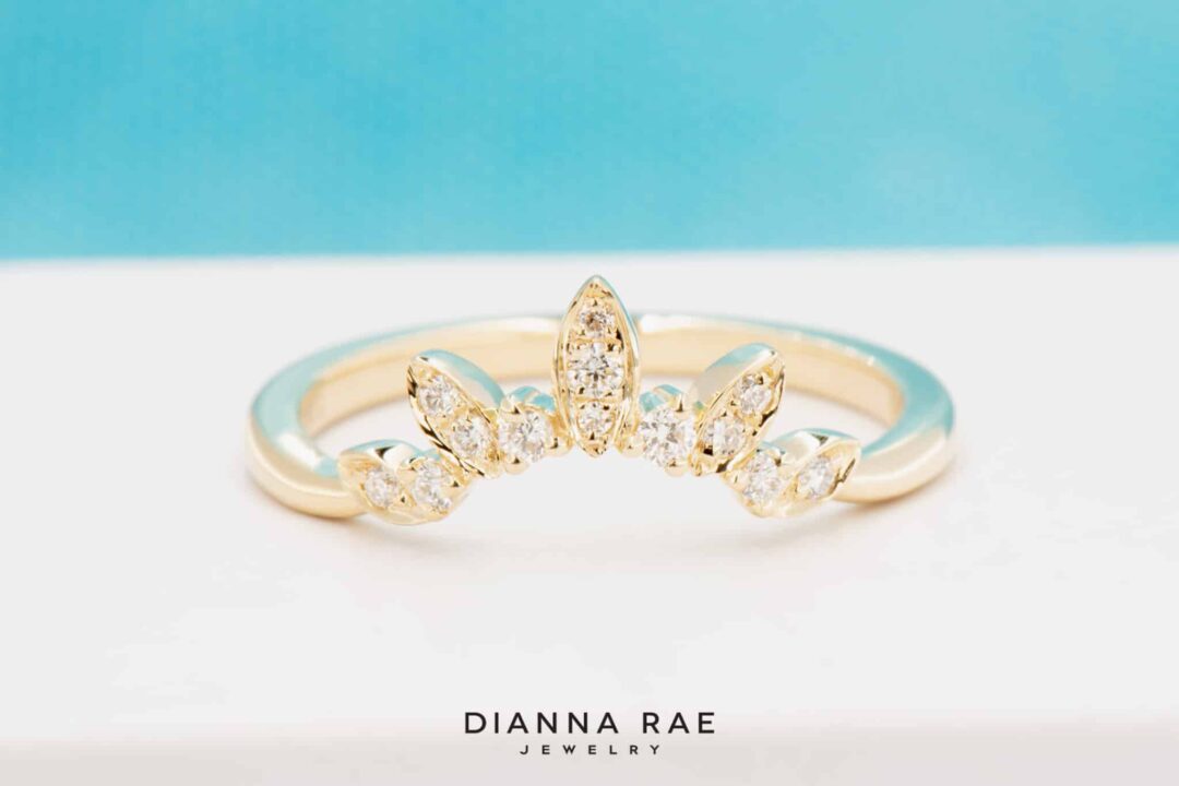 14kt Yellow Gold Fanned Contour Diamond Band