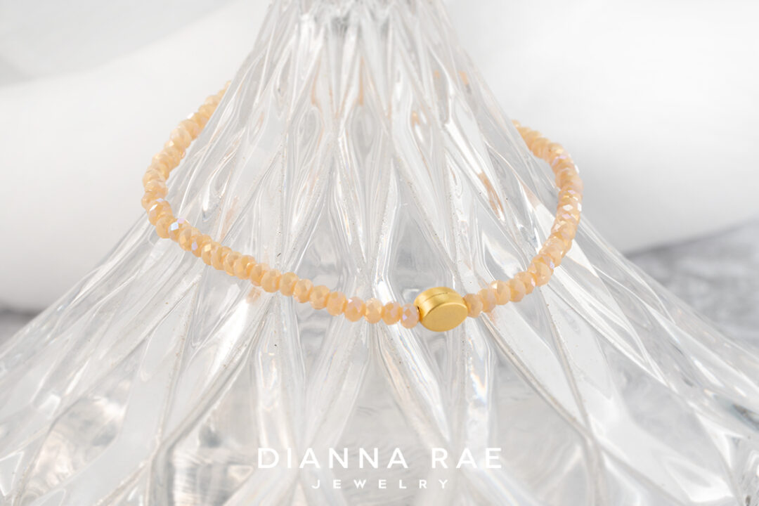 Peach-Oval Bijou Bracelet