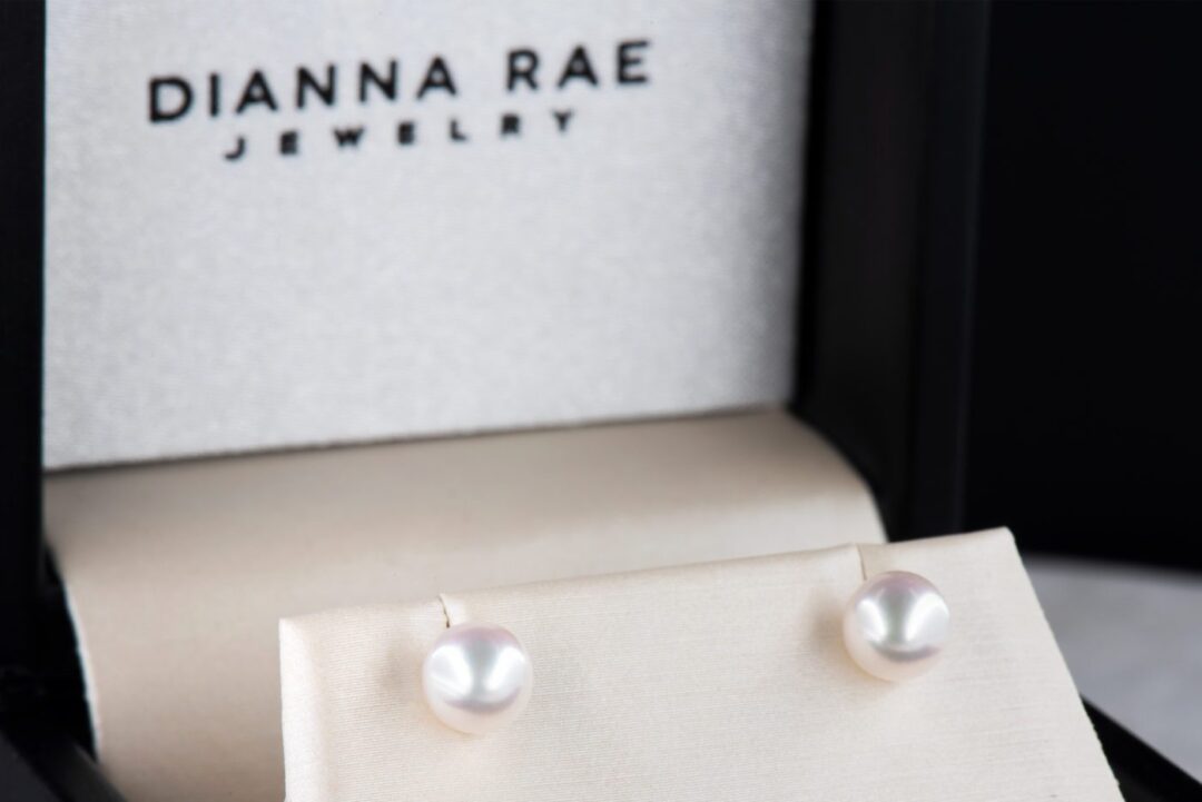 Yellow Gold Round Freshwater Cultured Pearl Stud Earrings 6.0mm