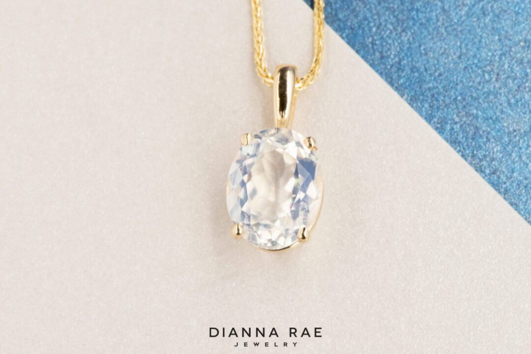 Yellow Gold Moonstone Pendant