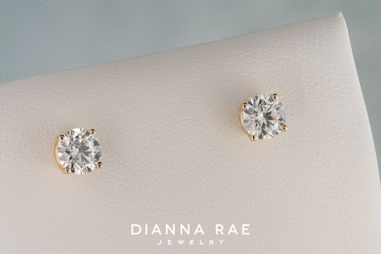 1.00 Carat Natural Diamond Studs Yellow Gold