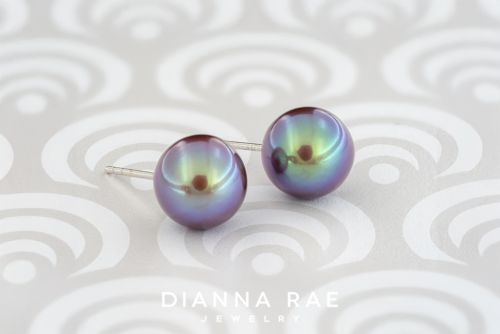 White Gold Tahitian Pearl Studs