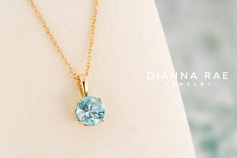 Yellow Gold Round Blue Zircon Pendant