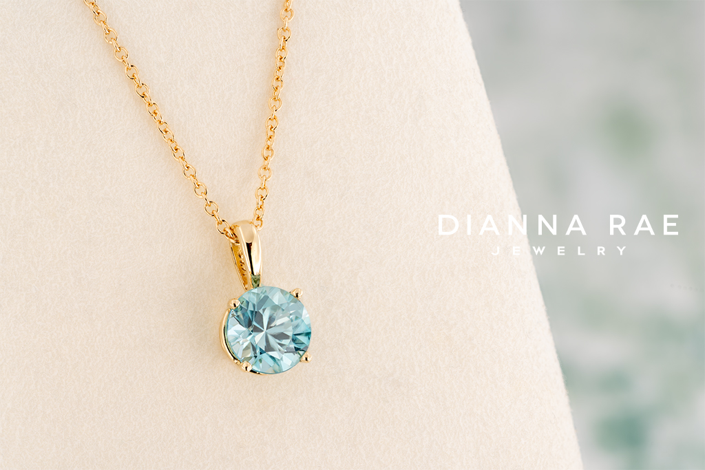 Yellow Gold Round Blue Zircon Pendant