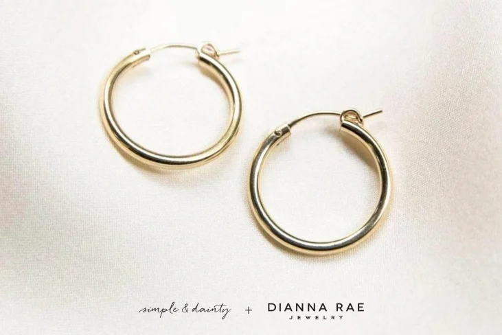 Medium Everyday Hoop Earrings