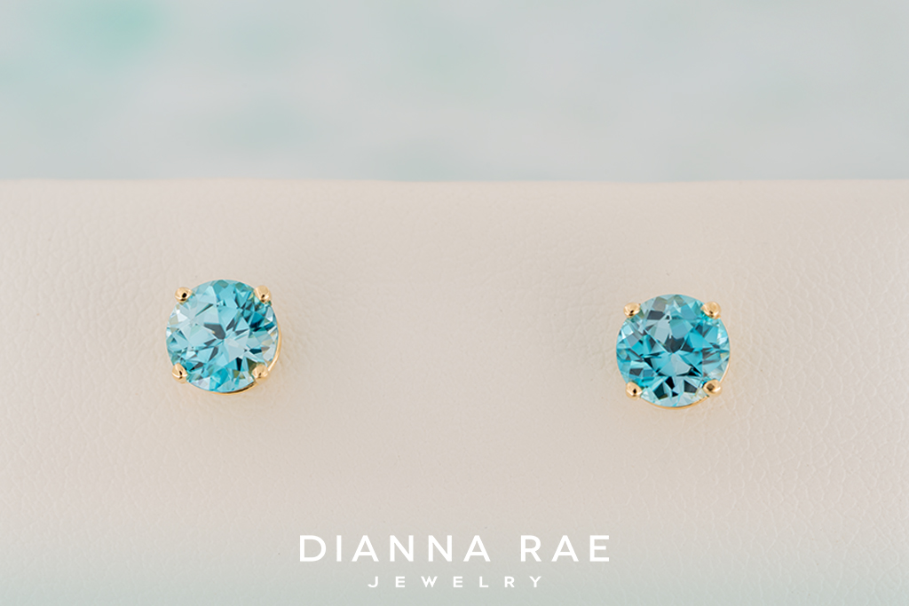 14K Yellow Gold Round Blue Zircon Studs
