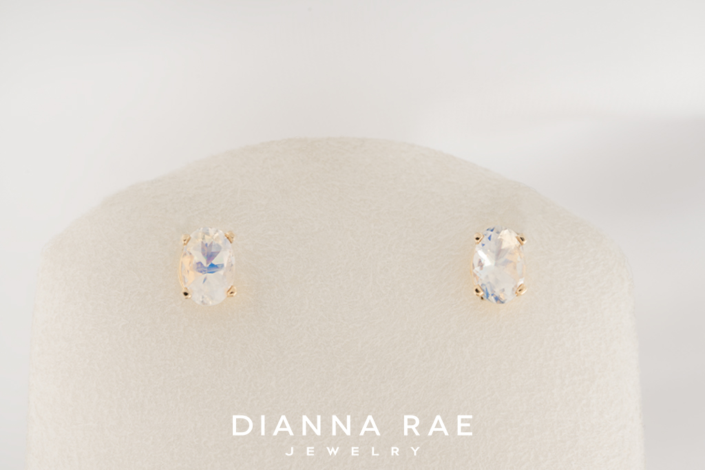 Yellow Gold Oval Moonstone Studs